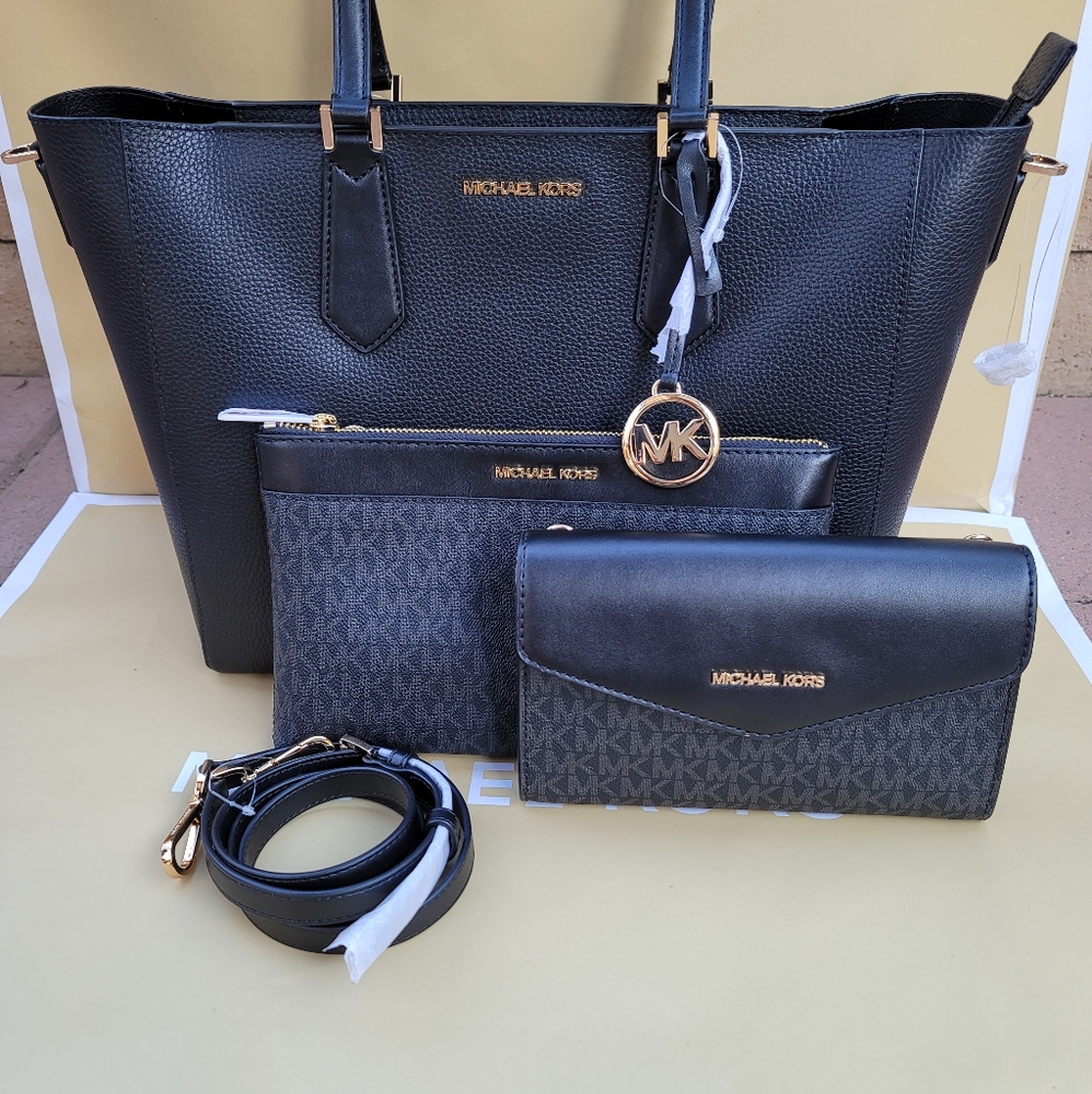Michael Kors 3-in-1 Kimberly Tote